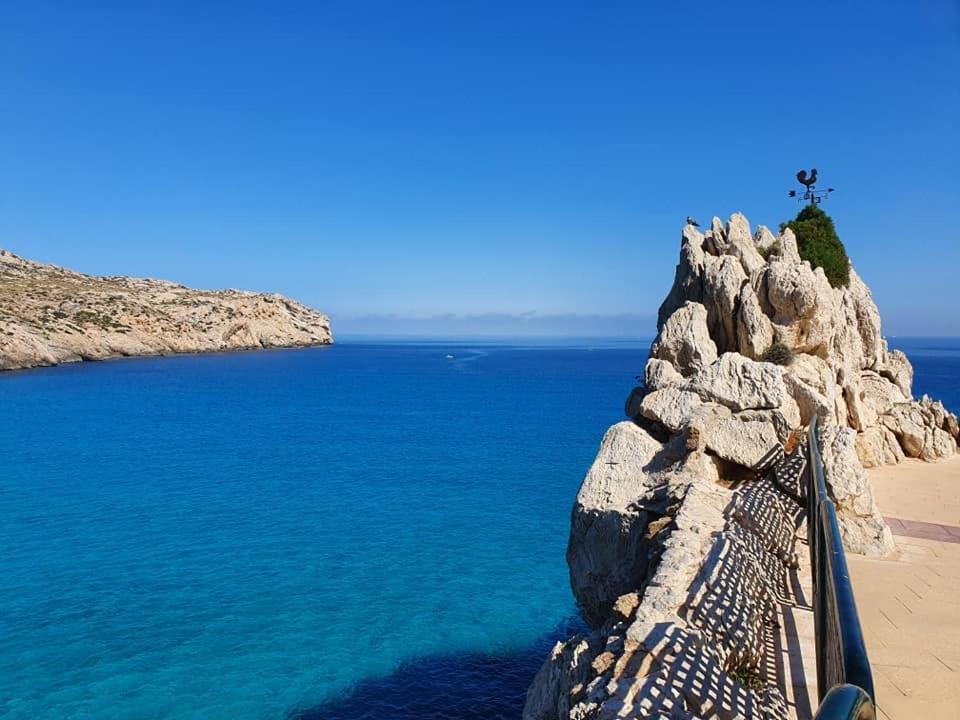 Gorgeous Renovated Cala Sant Vicenc Beach Villa Cala de Sant Vicenc Buitenkant foto